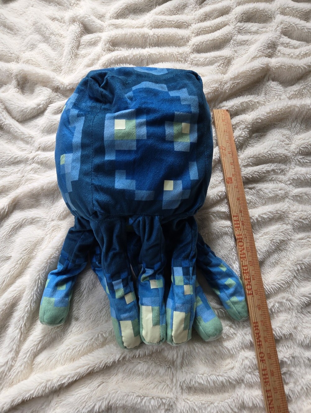 Mojang Minecraft Glow Squid 19-inch glow-in-the-dark plush pillow buddy featurin